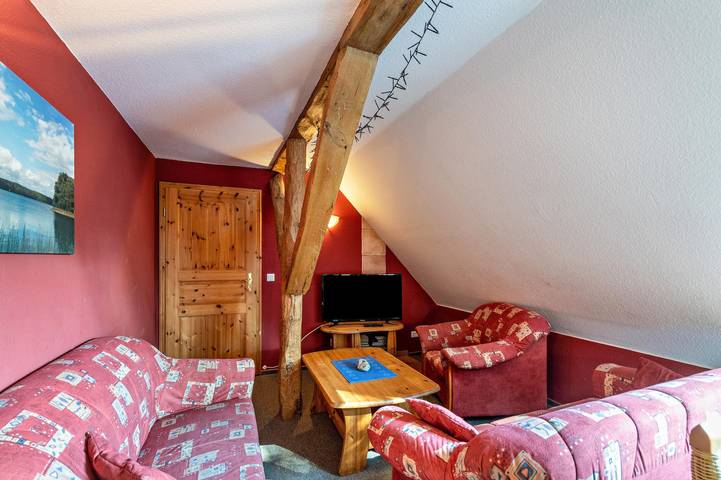 Ferienwohnung für 6 Personen, mit Garten und Sauna in der Feldberger Seenlandschaft - 2