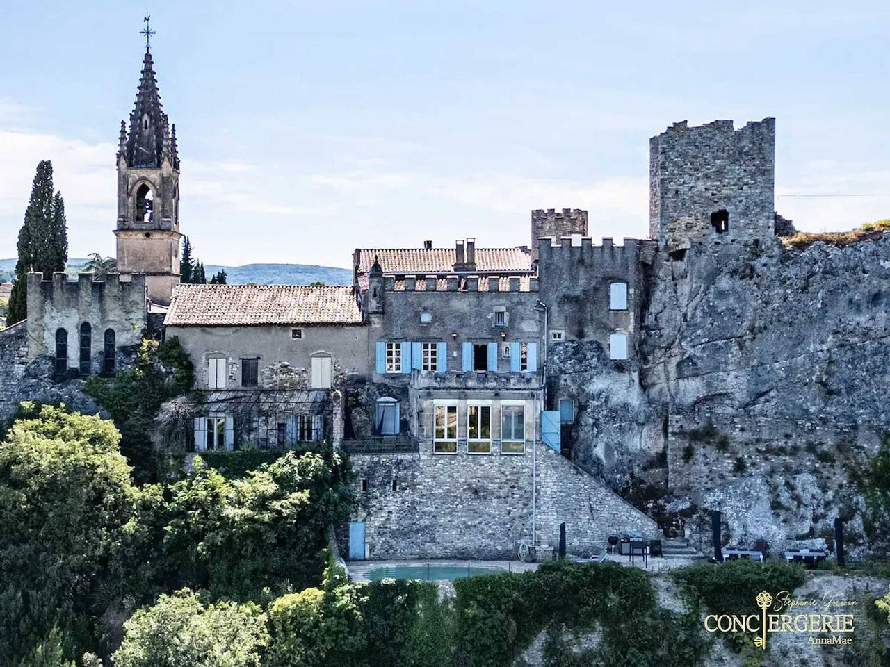 Imponente Castillo con Piscina en Aiguèze, 450 m² in Aiguèze, Gorges de l’Ardèche