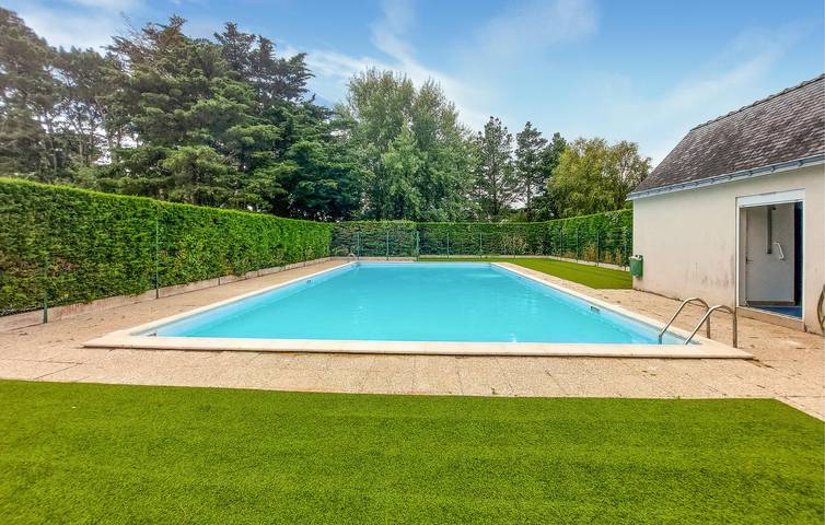 Location de vacances pour 6 personnes, avec terrasse et piscine, animaux acceptés à Batz-sur-Mer - 2