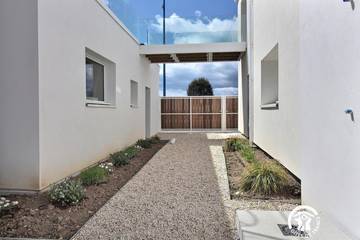 Gîte pour 2 personnes, avec jardin à Étel