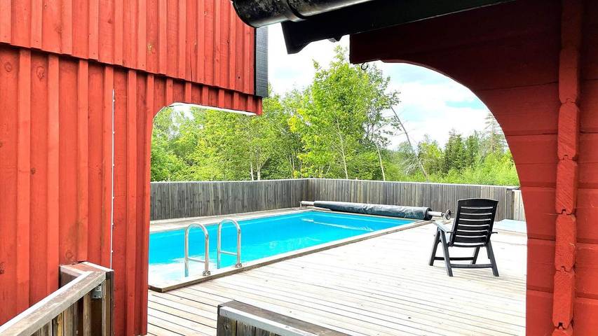 Ferienhaus für 5 Personen, mit Pool und Sauna in Schweden