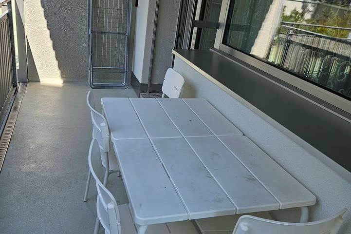 Ganze Wohnung, Ferienwohnung Parkareal Davos für 2 Personen, komfortabel, gemütlich und zentral in Davos Platz 1, Davos