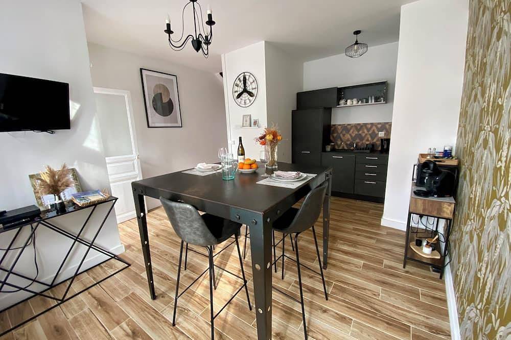 Gîte de la Tour Carré - typical house near town center. Pets welcome. in Bergues, Dunkirk region