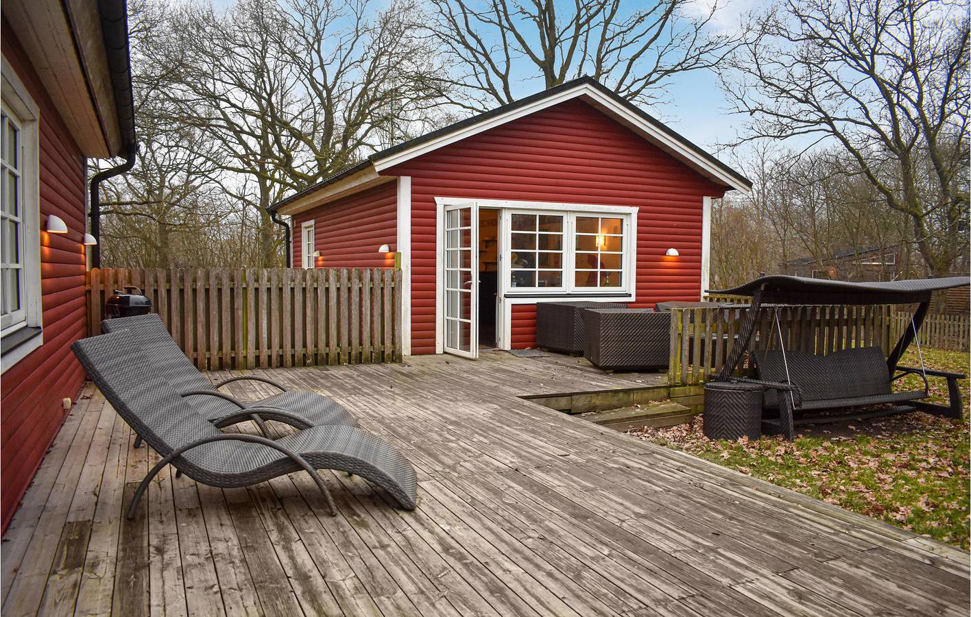 Hus för 14 Personer med bastu in Österlen