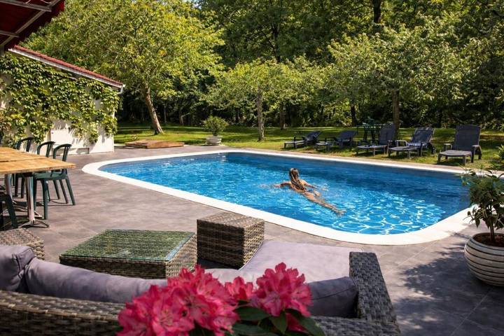 Chambre d’hôte pour 2 personnes, avec terrasse et vue ainsi que piscine et jardin à Amboise - 3