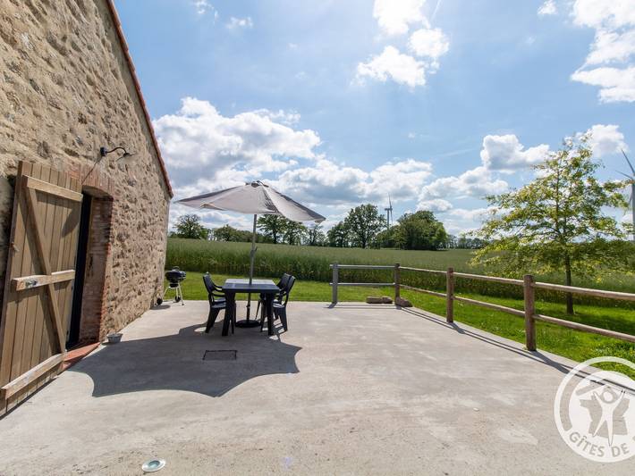 Gîte pour 4 personnes, avec terrasse dans Maine-et-Loire - 2