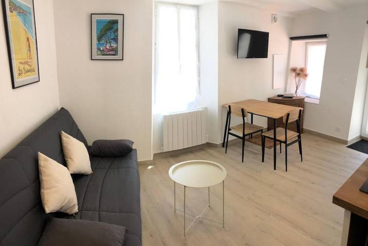 Gîte pour 2 personnes, avec vue à Claviers