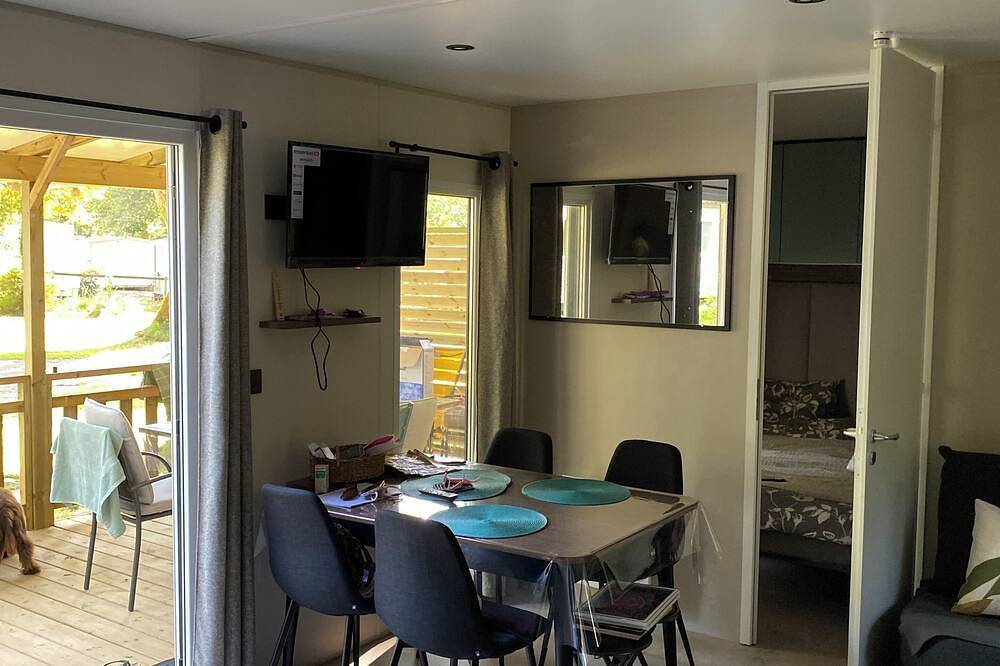 High-comfort mobile home rental, Gulf of Morbihan, non-smoking, no pets. in Monterblanc, Parque natural regional del Golfo de Morbihan