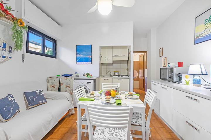 Ferienwohnung für 4 Personen, mit Kinderpool in Viareggio