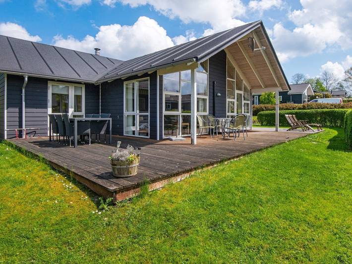 Ferienhaus für 12 Personen, mit Whirlpool und Sauna in Apenrade