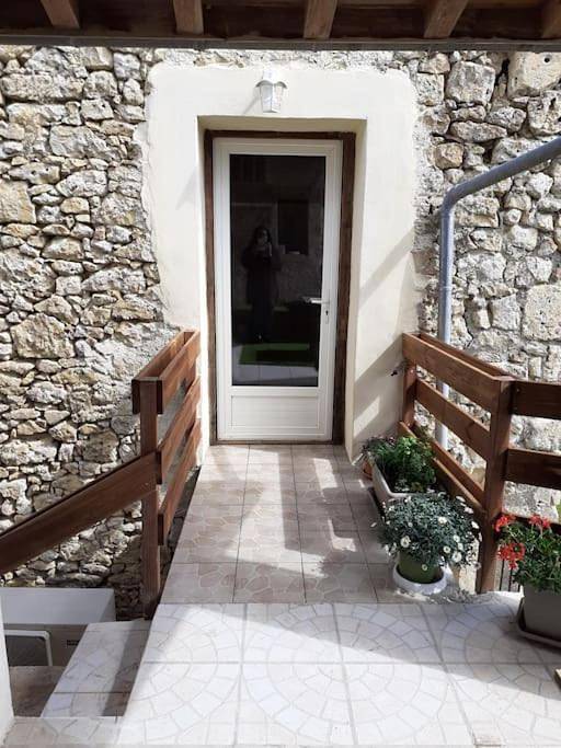Gîte pour 6 personnes, avec terrasse et vue à Castelnau-d'Arbieu