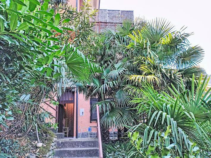 Gîte pour 4 personnes, avec terrasse à Porto Valtravaglia