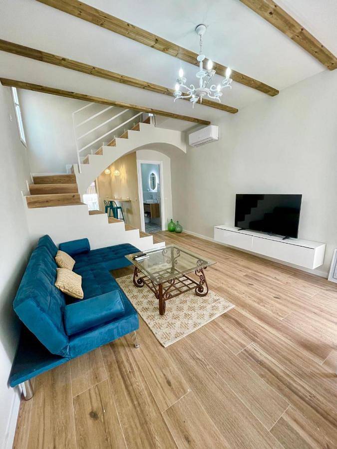 Casa rural para 4 personas, con terraza y jardín, Se admiten mascotas en La Sagra - 2