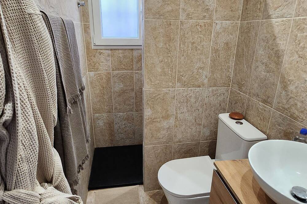 10 minutes to the beach! Double room with pool view in quiet B&B Costa Blanca in San Fulgencio, Costa Blanca