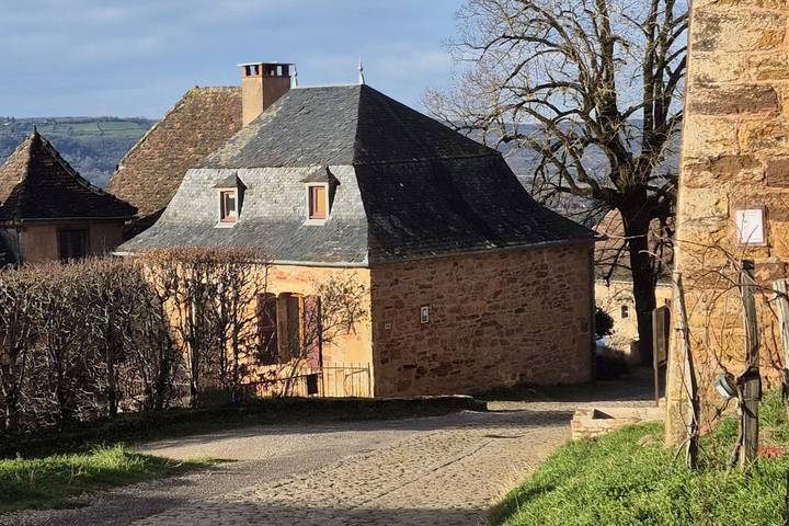 Location de vacances pour 8 personnes à Prudhomat