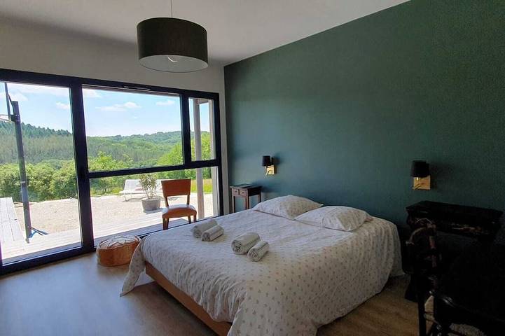 Location de vacances pour 8 personnes, avec jardin à La Bachellerie - 2