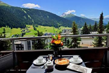 Ferienwohnung für 2 Personen, mit Garten und Sauna sowie Balkon in Davos