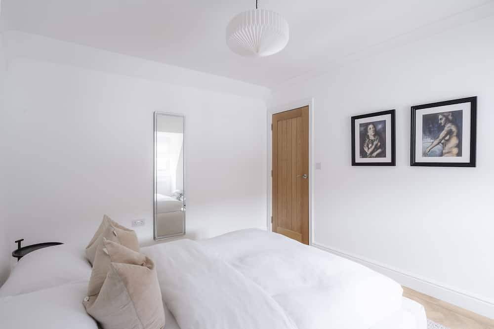 Maison-en Ville-Salle de bain privée-Balcon-Glebe Road in Chelmsford, Essex
