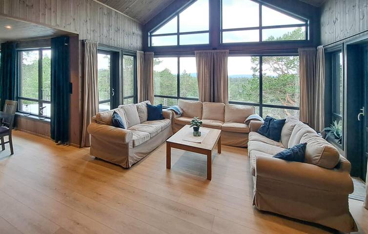 Ferienhaus für 13 Personen mit Terrasse in Tveitvatnet, Åmli