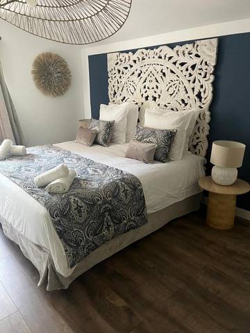 Location de vacances pour 6 personnes, avec jacuzzi et jardin, animaux acceptés à Baudrières