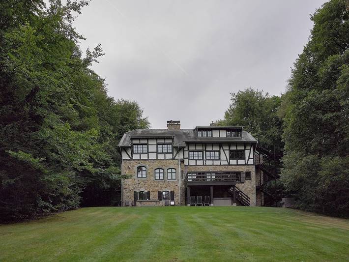 Villa voor 20 personen, with Balkon and Tuin as well as Sauna in Spa