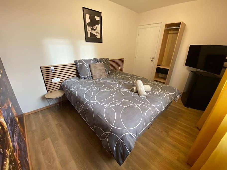Appartement entier, Four-Bedroom Apartment with Balcony in Épinal, Région d'Épinal