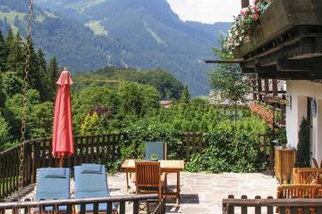 Chalet für 10 Personen, mit Sauna und Garten in Kitzbühel