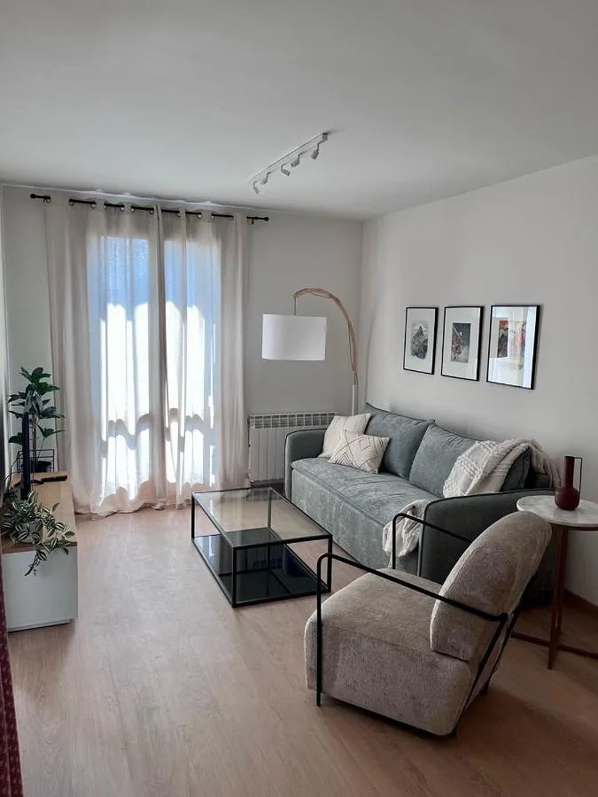 Apartamento de vacaciones para 4 personas, con balcón - 1