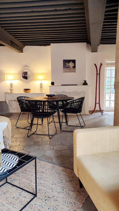 Gîte pour 2 personnes, avec vue dans Place aux Herbes - 4