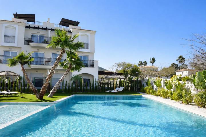 Apartament wakacyjny dla 4 osób, z balkon i ogród oraz basen dla dzieci w Dénia