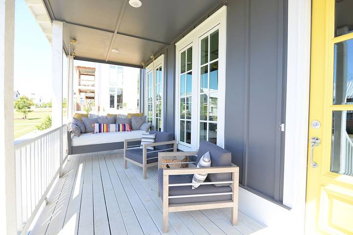 Vacation rental for 10 people, with terrace and yard as well as pool and hot tub in Eufaula Lake