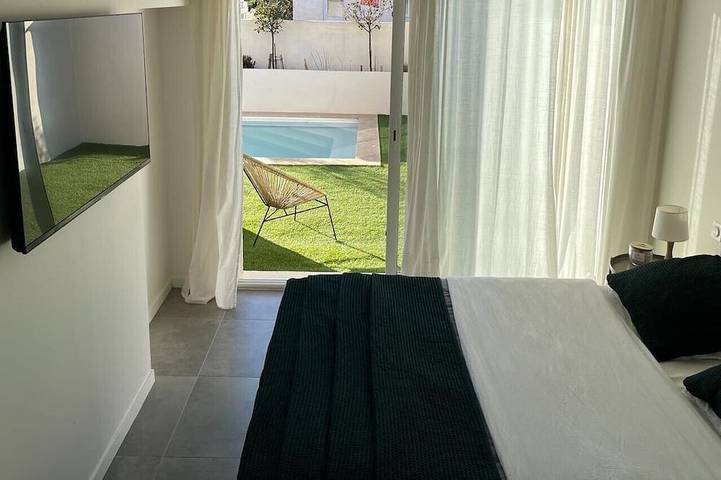 Ferienhaus für 2 Personen, mit Terrasse und Garten - 1