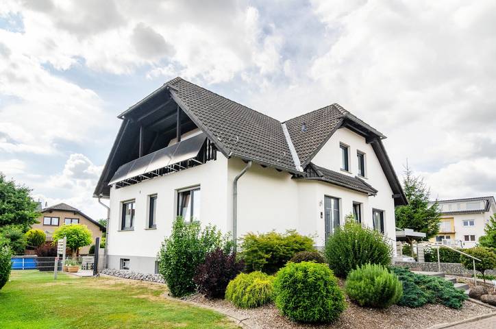 Geheel appartement, Appartement 'An Der Ohme' met Privétuin, Balkon en Wi-Fi in Warburg, Kreis Höxter