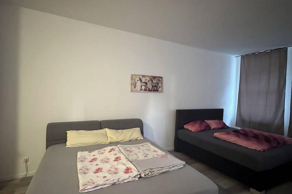 Ganze Wohnung, Stayinn Suites | 100qm für 12 Gäste | Groß&Modern in Simbach am Inn, Ostbayern