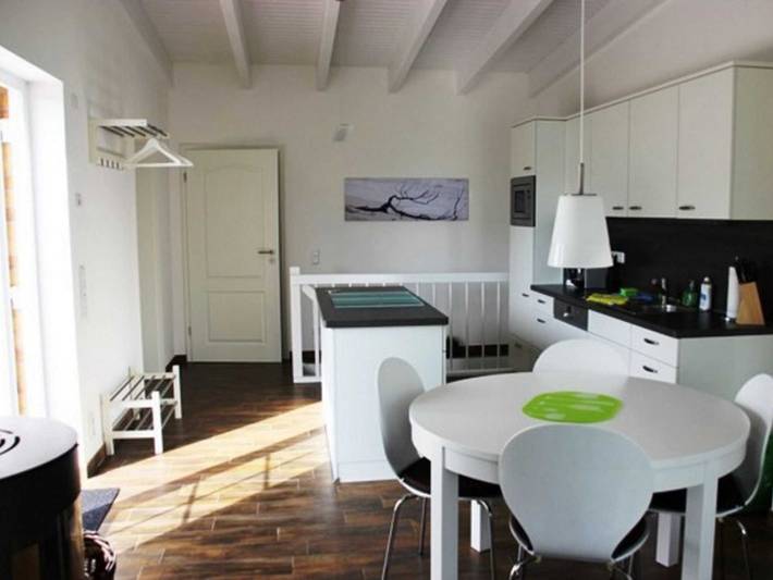 Ferienhaus für 4 Personen, mit Terrasse und Garten sowie Seeblick, kinderfreundlich in Mecklenburgische Seenplatte - 4