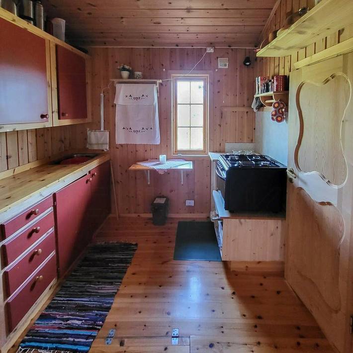Authentische Hütte auf einem wunderschönen Grundstück in Sør-Fron
