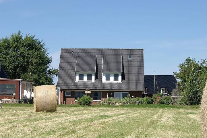Ferienhaus für 3 Personen, mit Terrasse und Garten - 1
