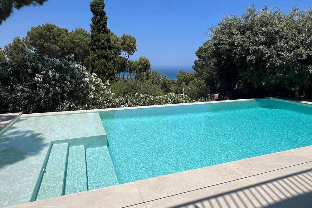 Casa vacanza a Pals a partire da 512€ a notte