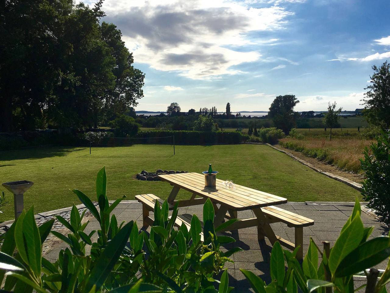 Ganze Ferienwohnung, Ferienhaus Boddenhus - Wlan, 2 Sz, Garten - am Wasser in Polchow, Glowe