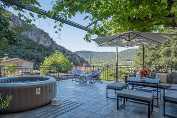 Ferienwohnung für 2 Personen, mit Terrasse in Koper