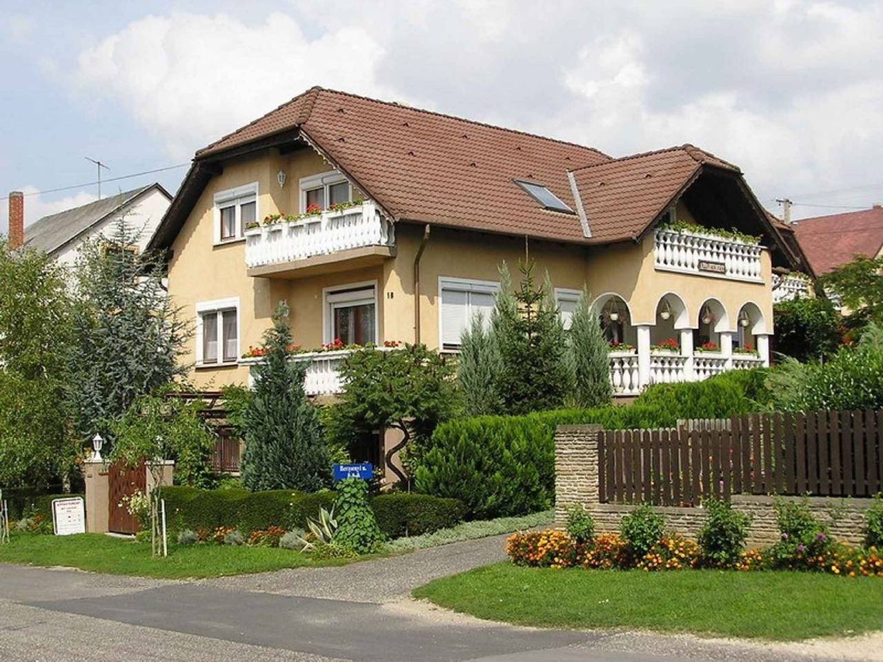 Ferienhaus mit Balkon und Klimaanlage  in Heviz, Keszthely und Umgebung