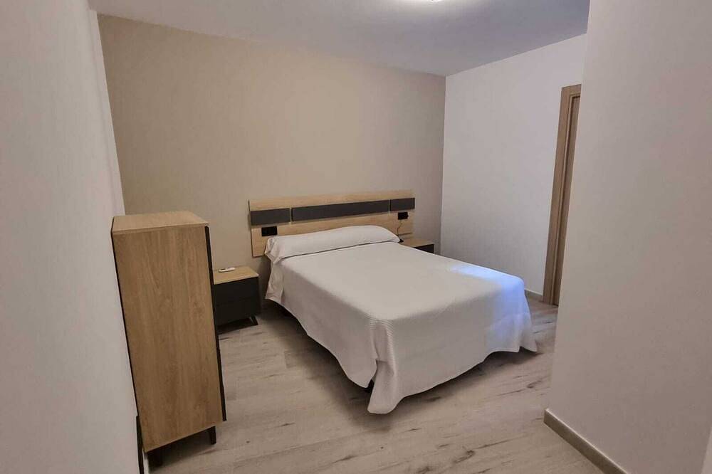 Ganze Ferienwohnung, Aguete Iii Apartment in Marín, Rías Baixas