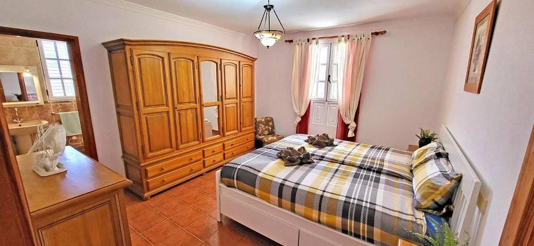 Location de vacances pour 6 personnes, avec terrasse et jardin à Tarajalejo - 4