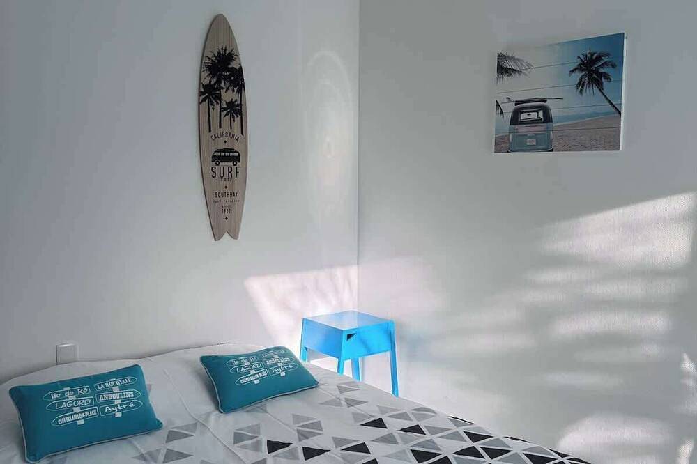 Entire apartment, Dauphin Aparthotel - Kiwi Residence in Aytré, La Rochelle region