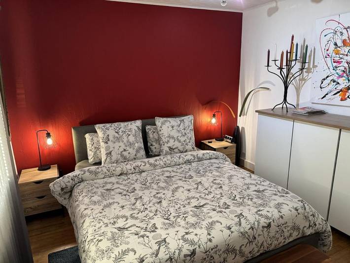 Gîte pour 2 personnes, avec jardin ainsi que piscine et terrasse dans Montaigu-Vendée - 4