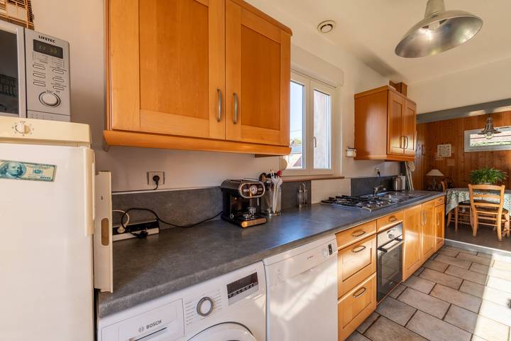 Location de vacances pour 8 personnes, avec jardin et terrasse à Saint-Quentin-la-Motte-Croix-au-Bailly - 2