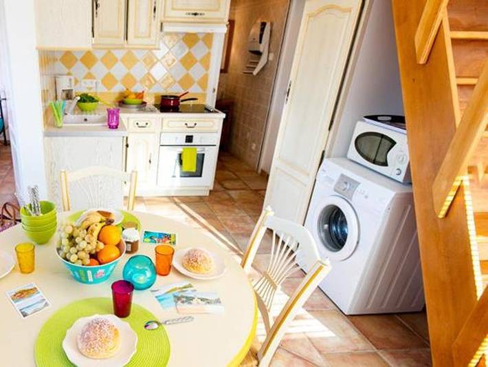 Camping für 4 Personen, mit Balkon und Kinderpool in Hyeres - 2