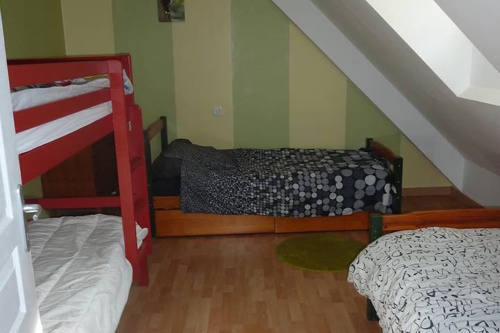 Haus 4 bis 12 Personen geräumig und angenehm. in Chastel-sur-Murat, Regionaler Naturpark Volcans d'Auvergne