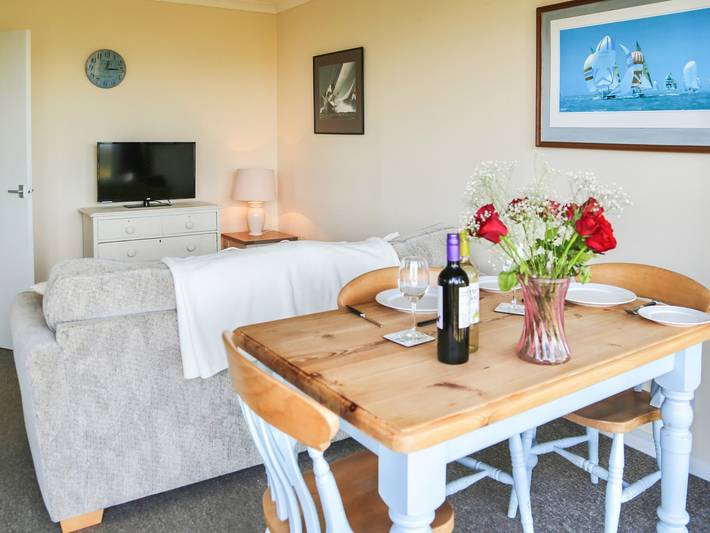 Log cabin for 3 people, with garden on the Isle of Wight