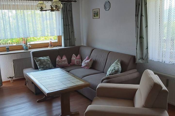 Ganze Wohnung, Ferienwohnung in ruhiger sonniger Höhenlage mit sehr guten Panoramablick in Marktschellenberg, Bayerische Alpen